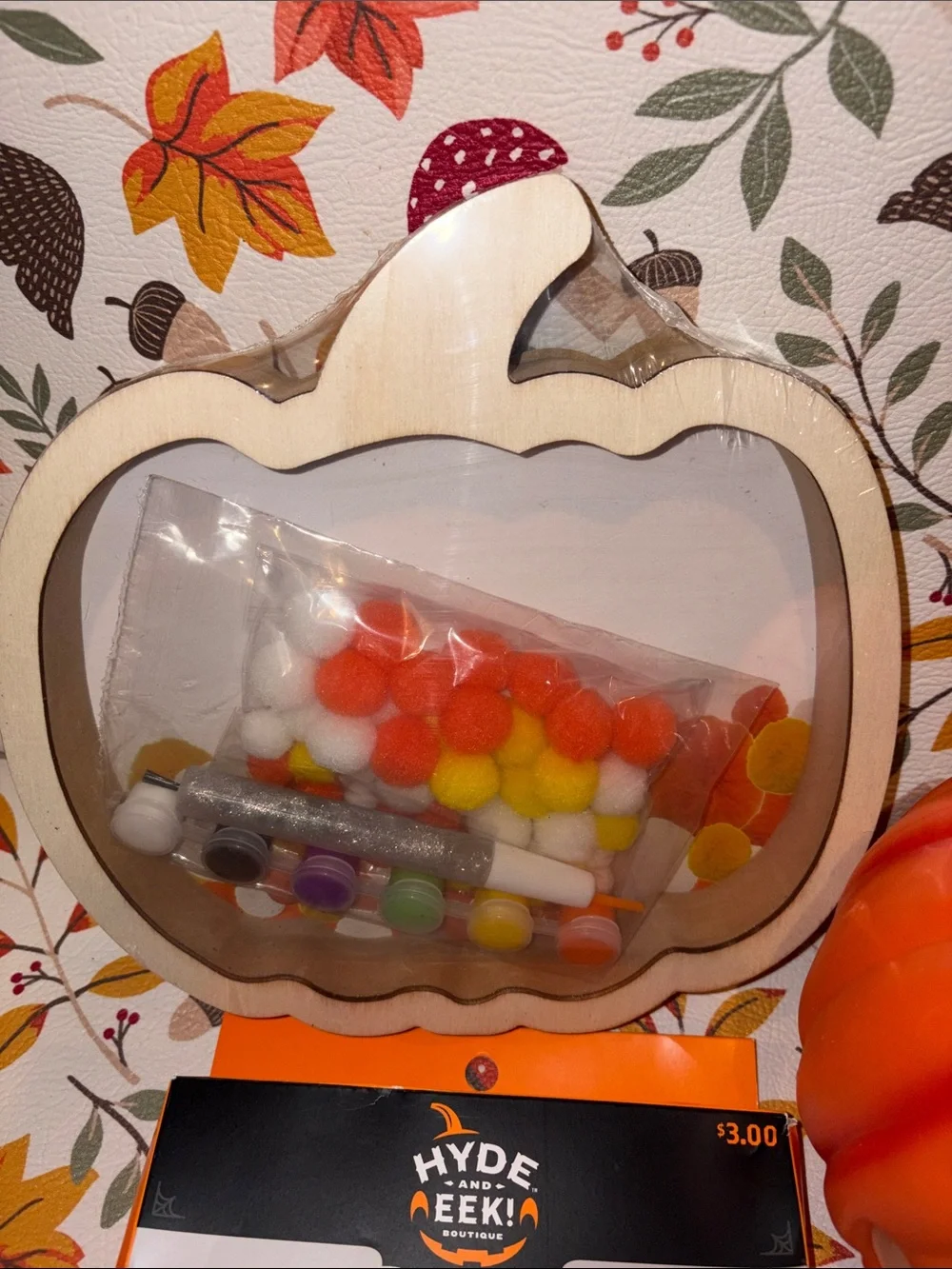 Unicorn and Pumpkin Craft Kit - with Orange Battery Powered Light Up Pumpkin
